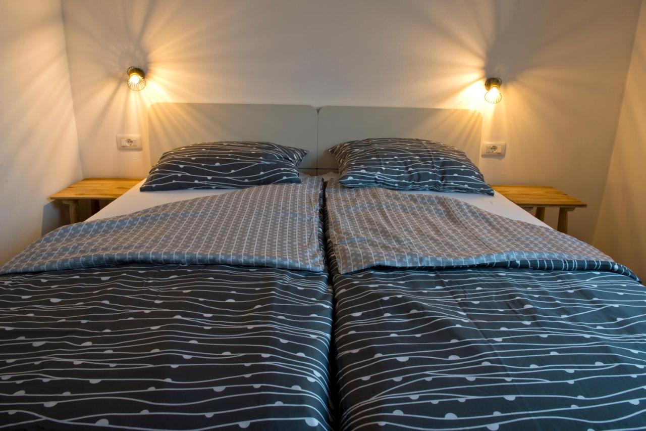 Apartmaji Tanto Malovse Crnice Экстерьер фото